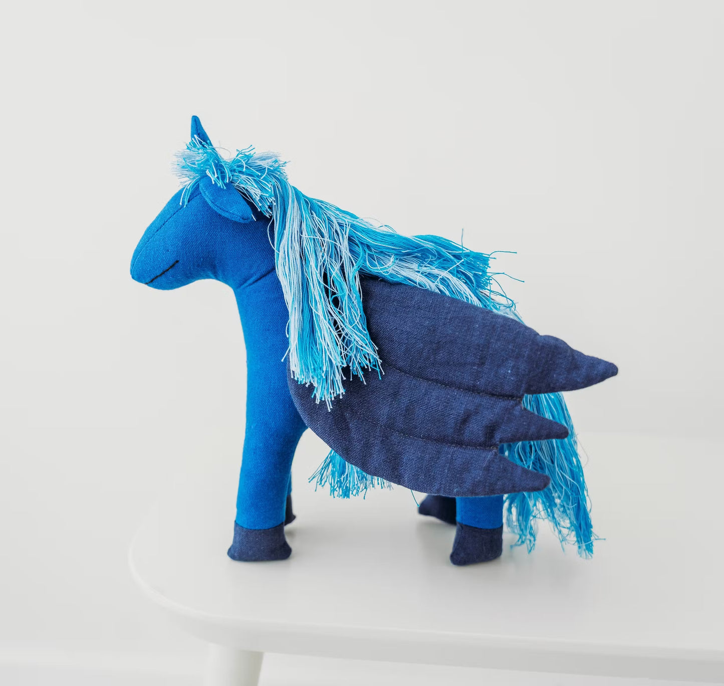 Peluche tissu cheval ailé Pégase