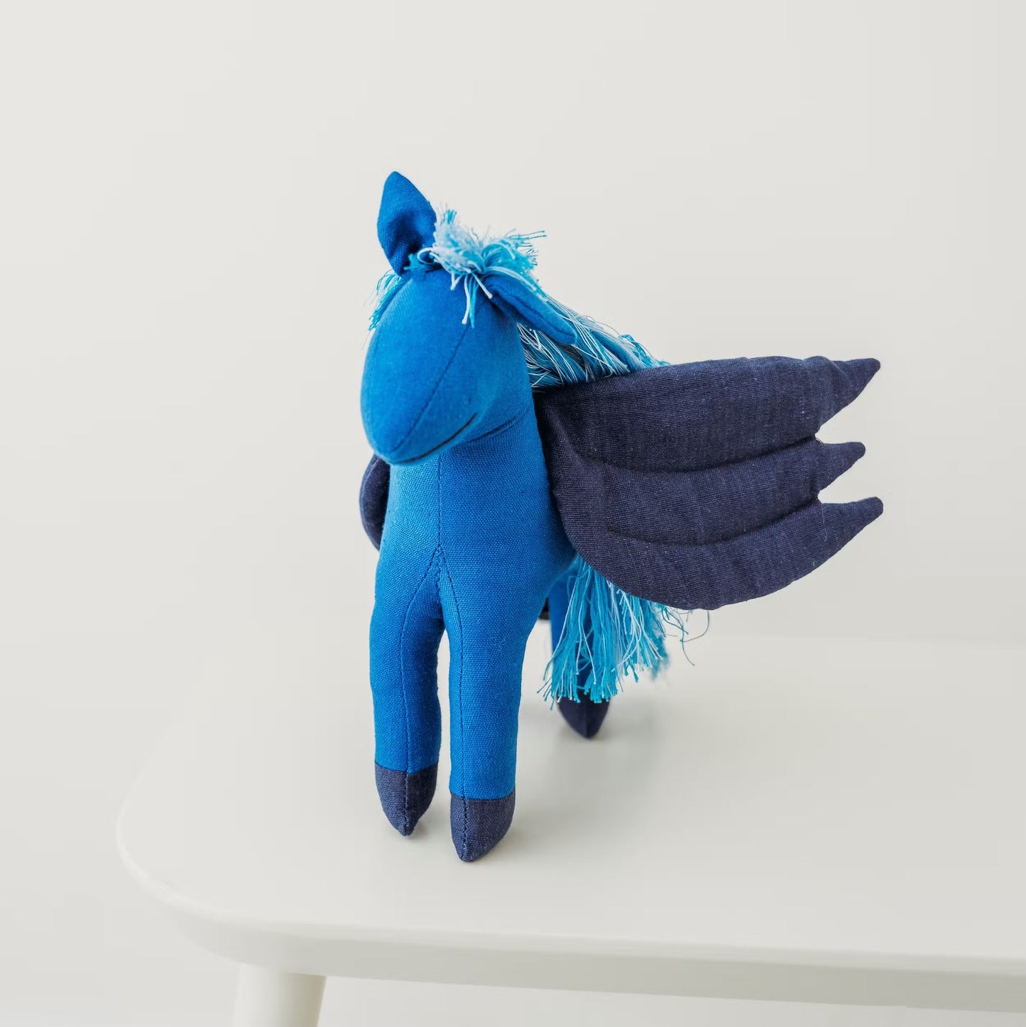 Peluche tissu cheval ailé Pégase