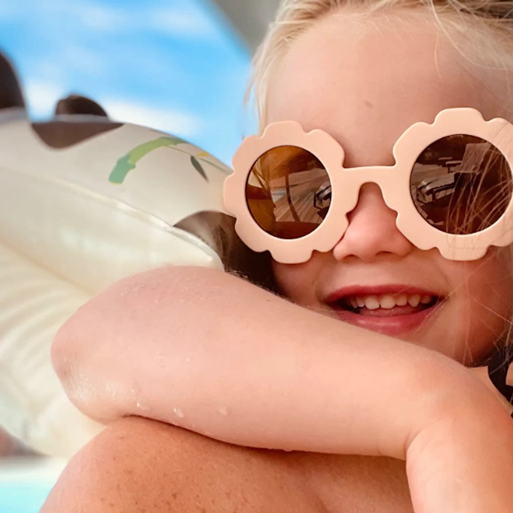 Lunettes de soleil fleur Victoire d'Avril